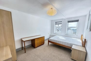7 bed house, Radnor Street, City Centre, Plymouth, PL48DR - Image 3